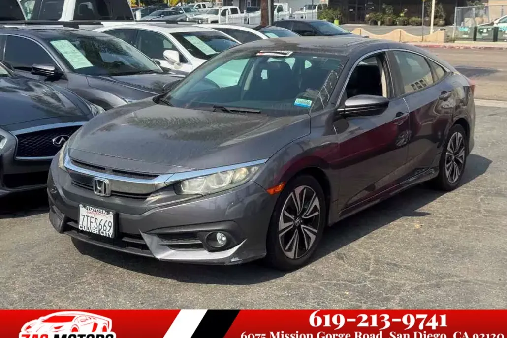 2016 Honda Civic EX-T photo 1