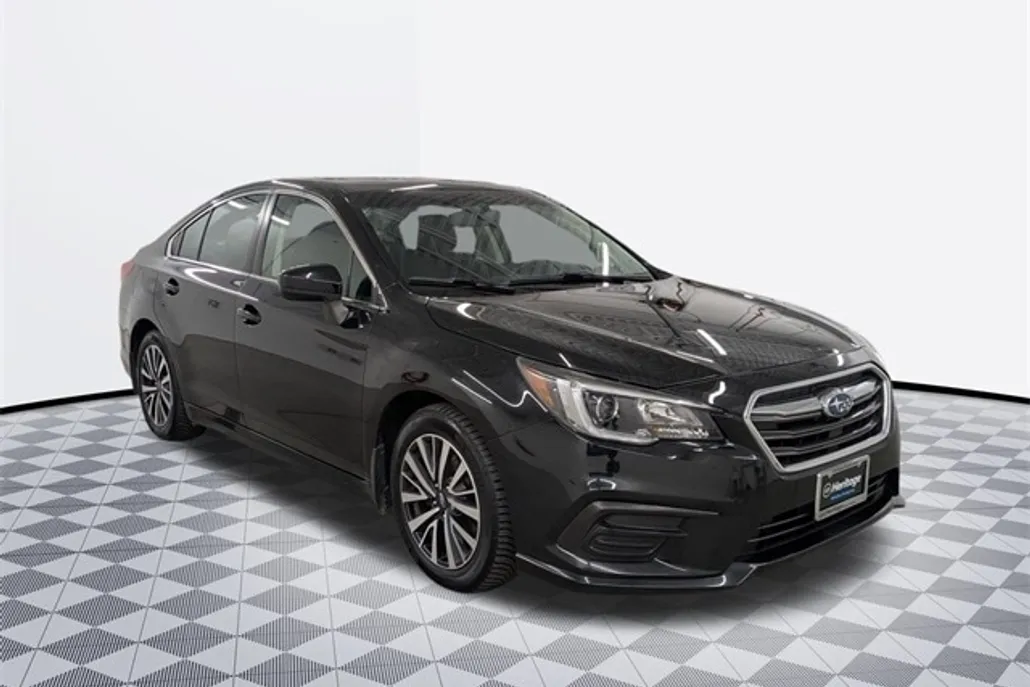 2018 Subaru Legacy 2.5i Premium photo 1