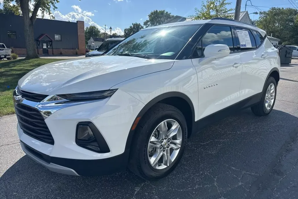 2022 Chevrolet Blazer 2LT photo 1