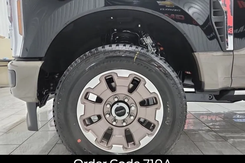 2026 Ford F-350 King Ranch photo 1