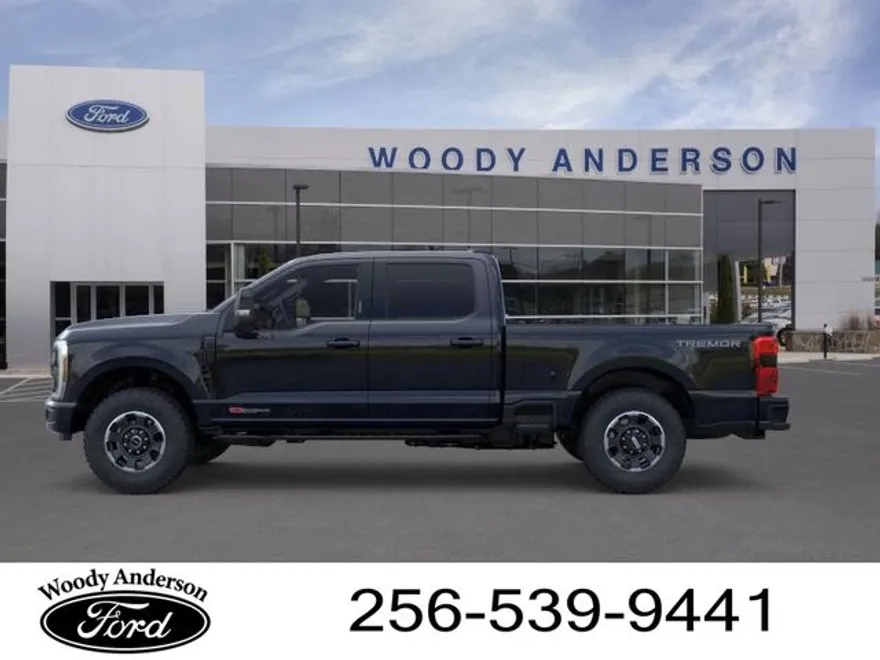 2025 Ford F-250 photo 1