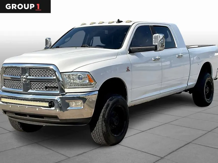 2016 Ram 2500 Laramie photo 1