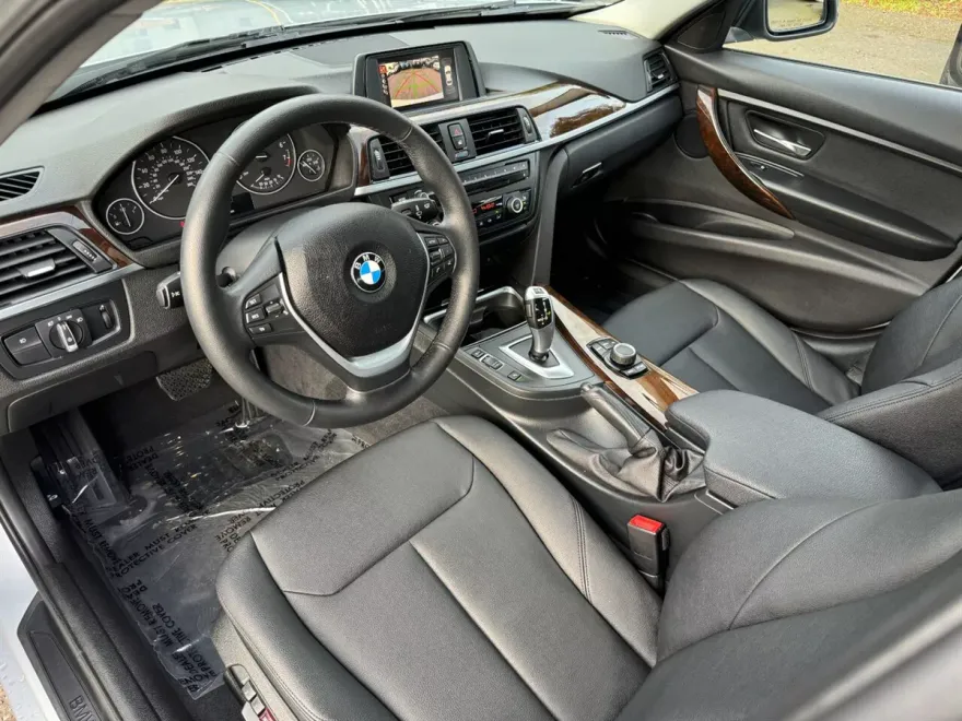 2015 Bmw 328i xDrive Sedan SA Sedan SA SULEV photo 1