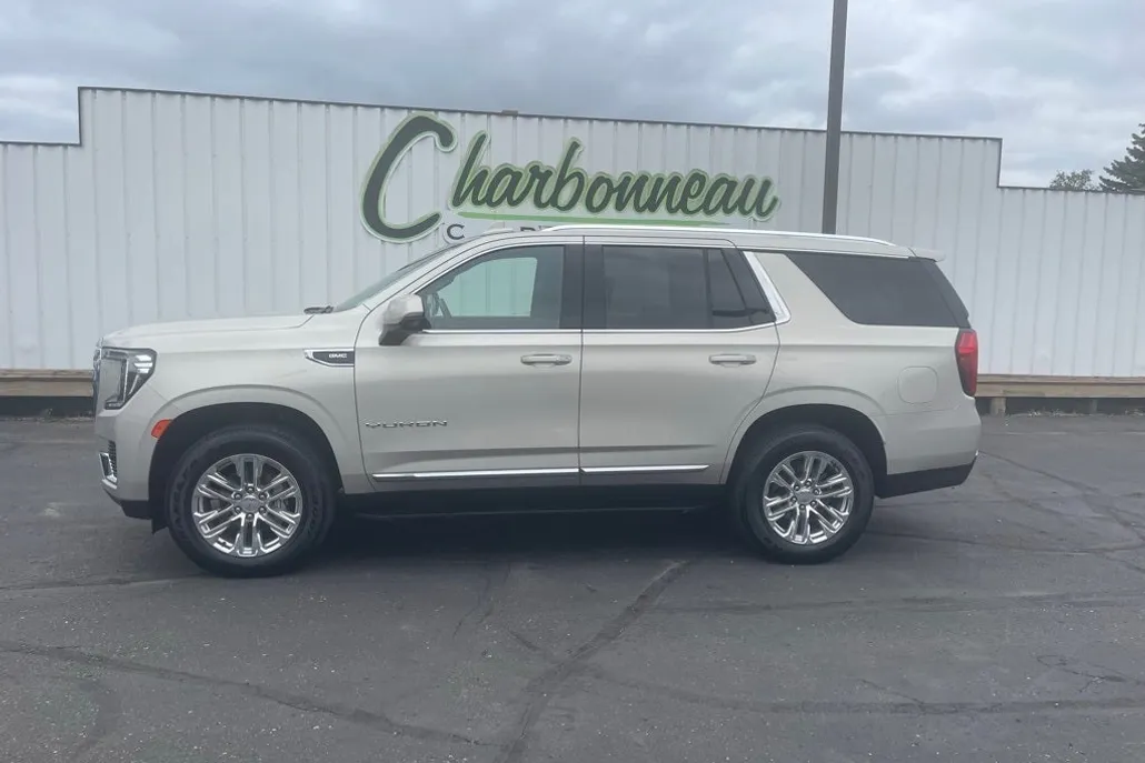2021 Gmc Yukon SLT photo 1