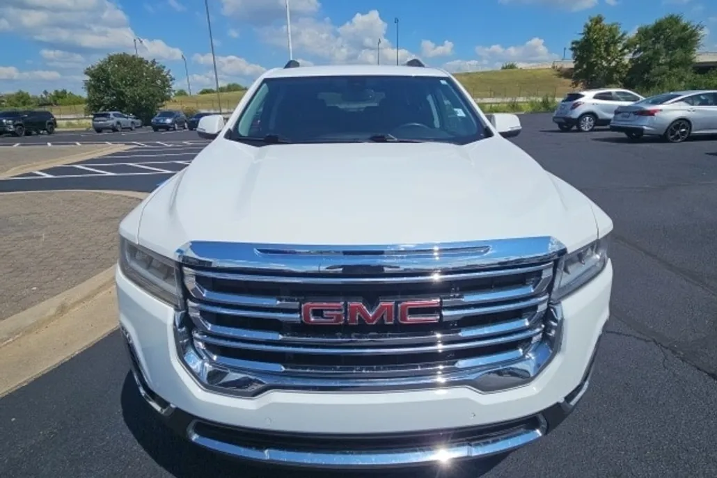 2023 Gmc Acadia SLT photo 1
