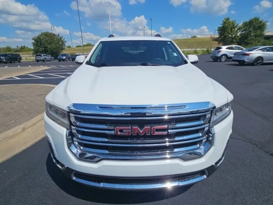 2023 Gmc Acadia SLT photo 1