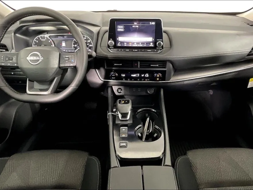 2026 Nissan Rogue SV photo 1