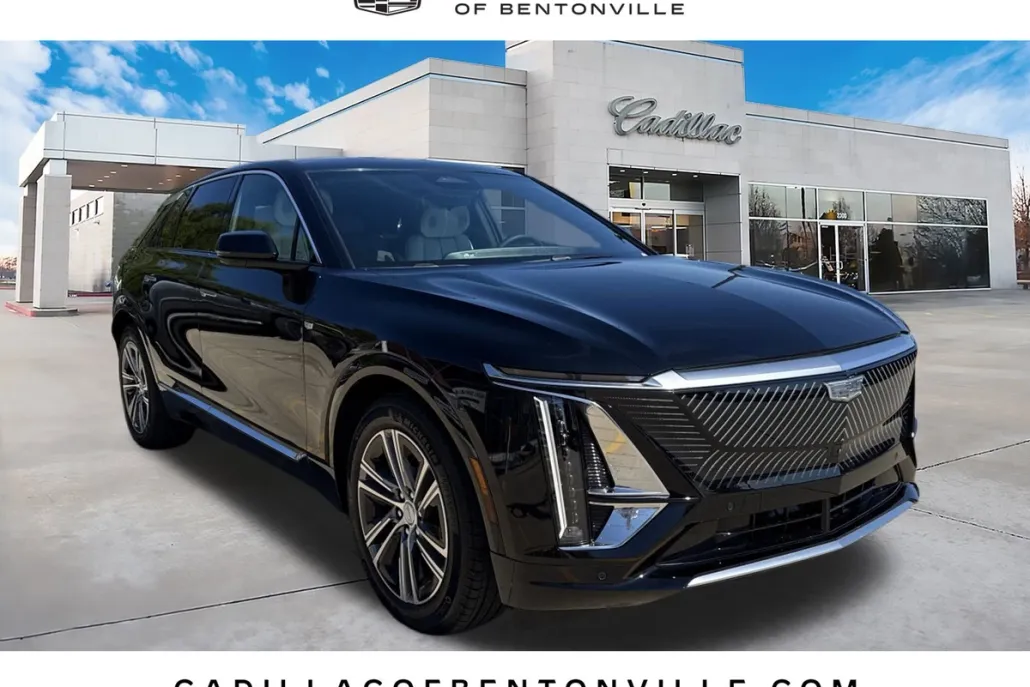 2026 Cadillac Lyriq Luxury photo 1