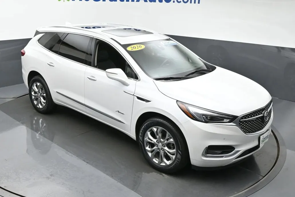 2020 Buick Enclave Avenir photo 1