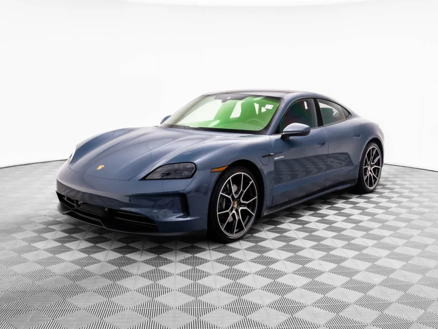 2026 Porsche Taycan 4 photo 1