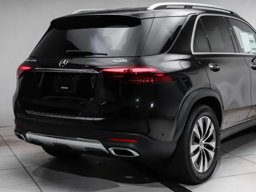 2025 Mercedes Benz GLE 450 4MATIC photo 1