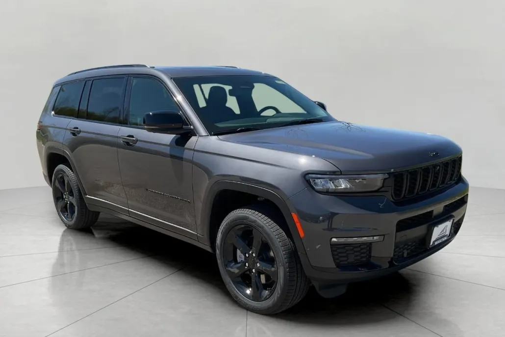 2025 Jeep Grand Cherokee Limited photo 1