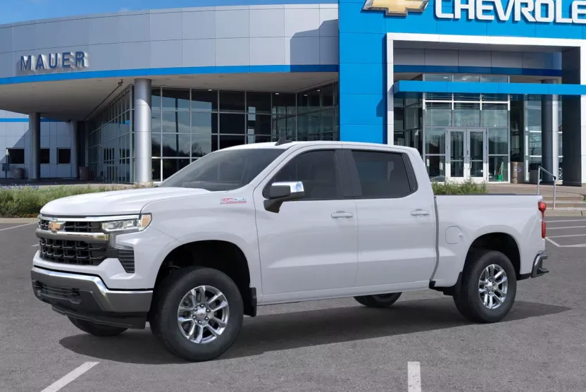 2026 Chevrolet Silverado 1500 LT photo 1