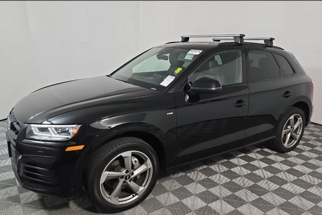 2020 Audi Q5 Premium Plus photo 1