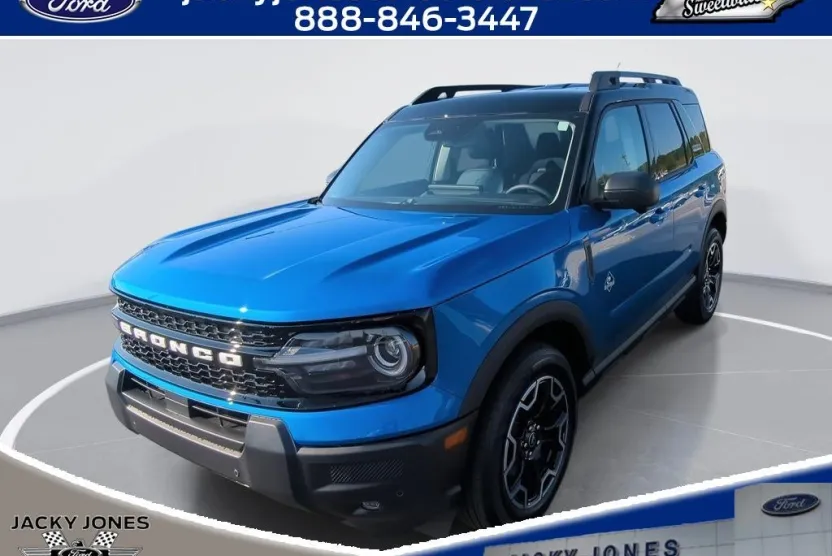 2025 Ford Bronco Sport Outer Banks photo 1
