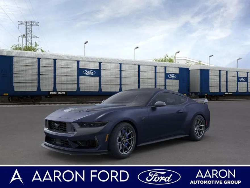 2025 Ford Mustang Dark Horse photo 1