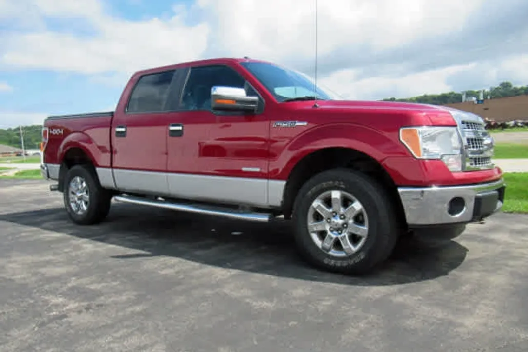 2013 Ford F-150 XLT photo 1