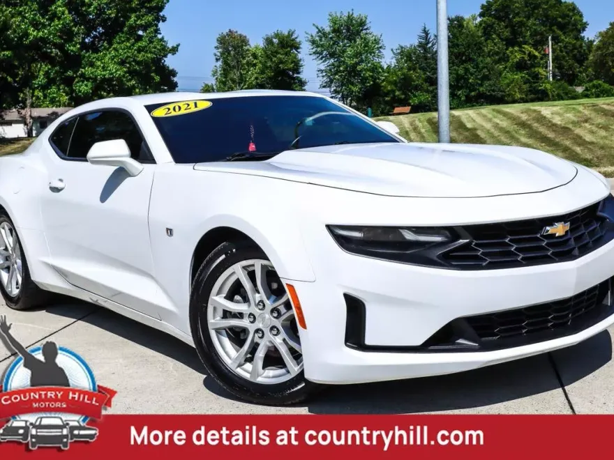 2021 Chevrolet Camaro 1LS photo 1