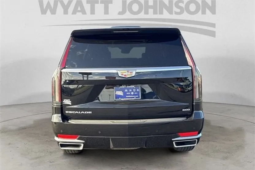 2021 Cadillac Escalade Premium Luxury Platinum photo 1