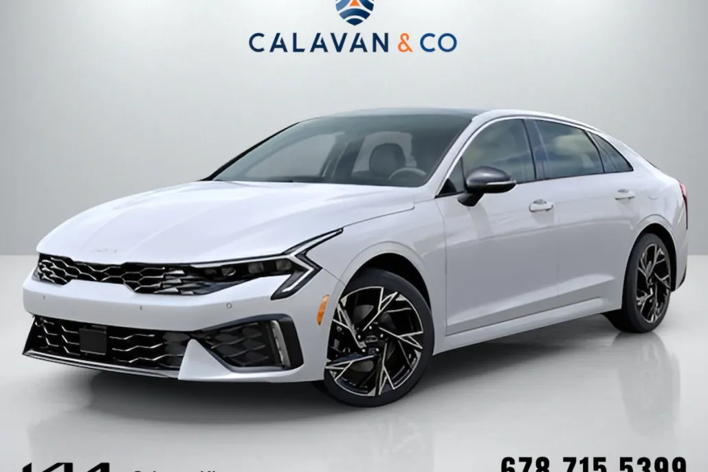 2025 Kia K5 GT-Line photo 1