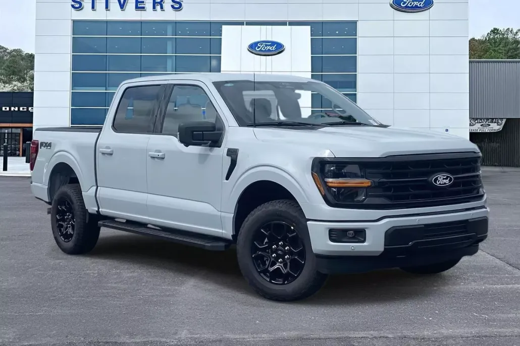 2025 Ford F-150 XLT photo 1