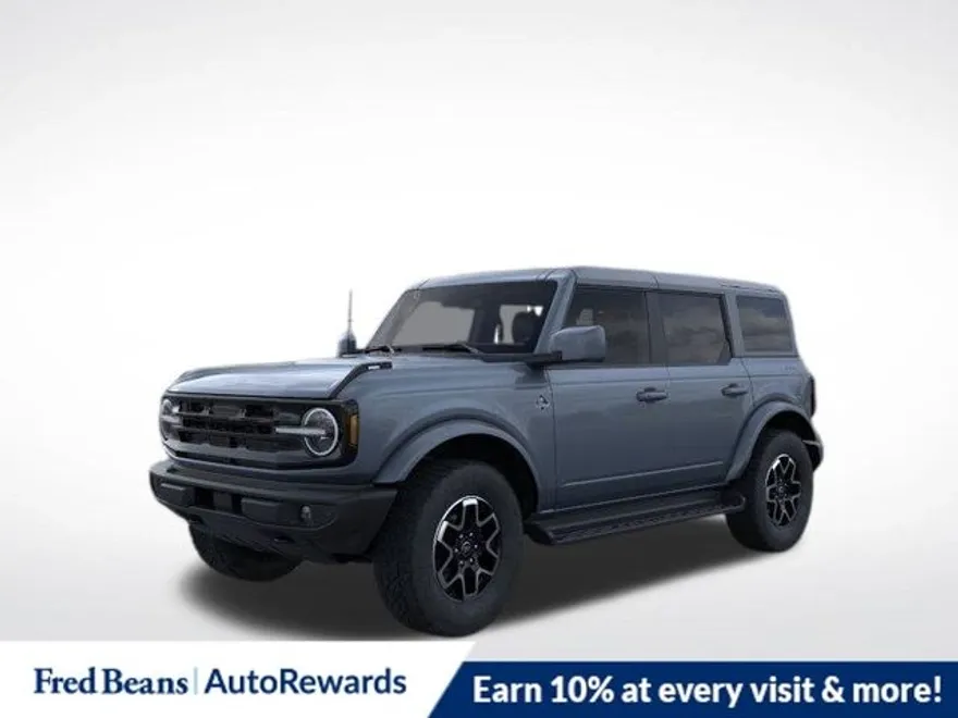 2025 Ford Bronco Outer Banks photo 1