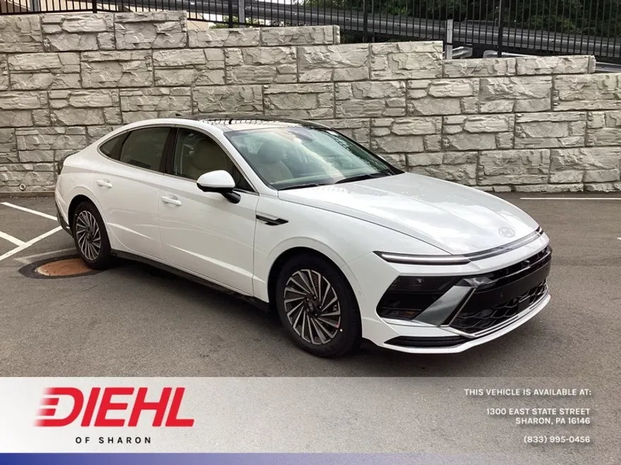 2025 Hyundai Sonata Hybrid Limited photo 1