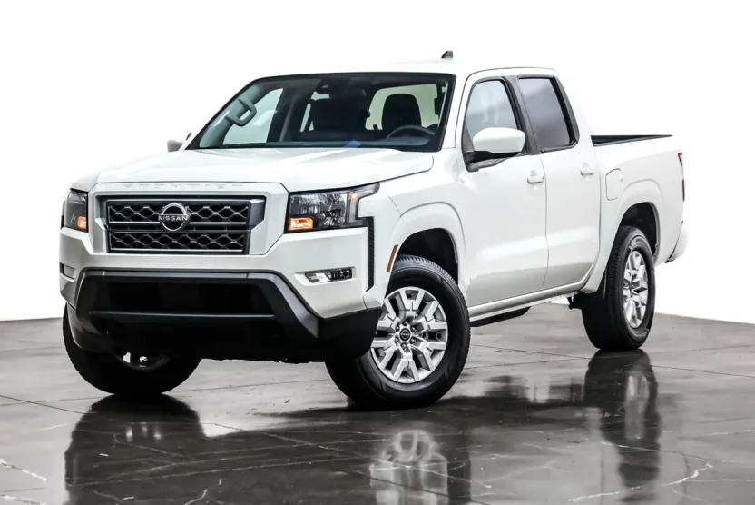 2024 Nissan Frontier Crew Cab SV photo 1