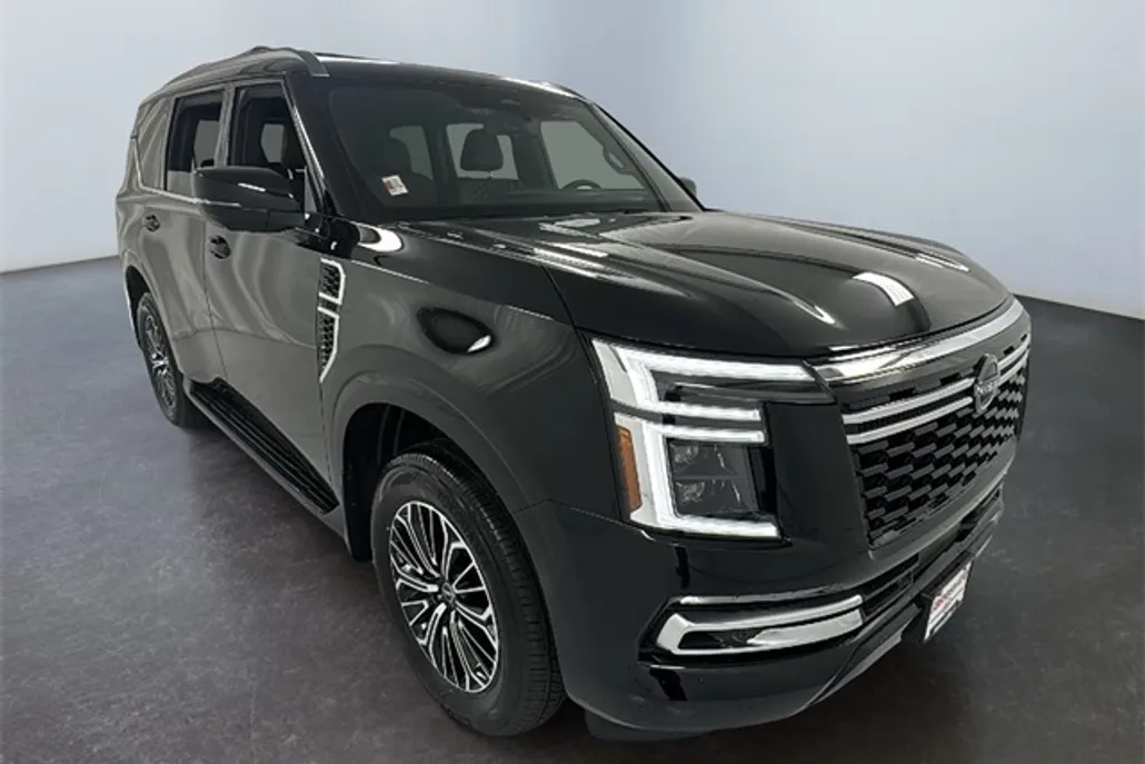2025 Nissan Armada Platinum photo 1