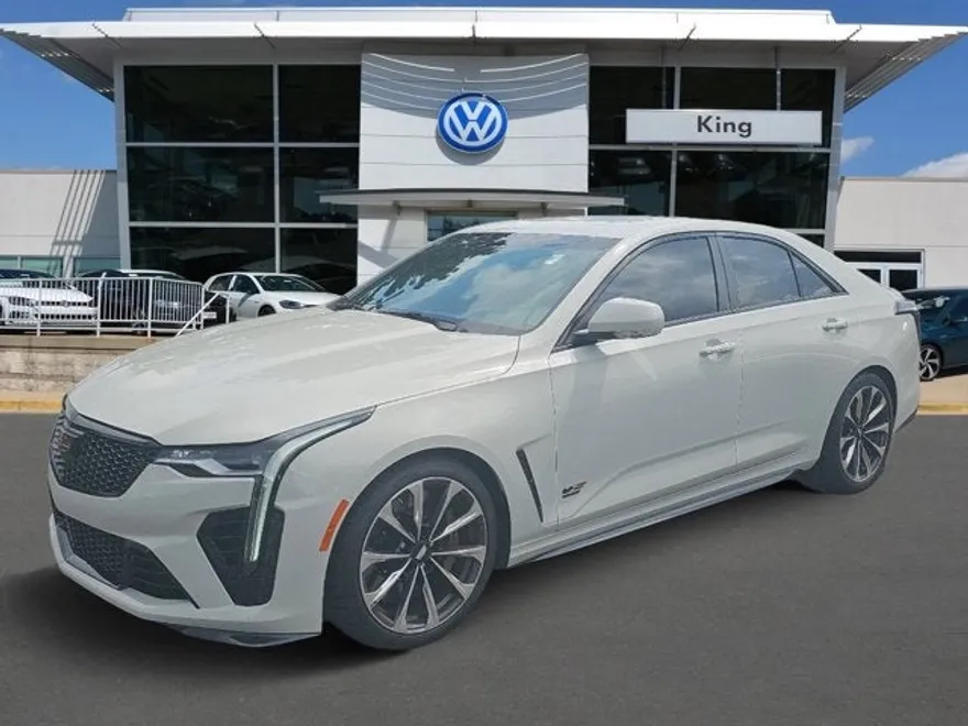 2022 Cadillac CT4 photo 1