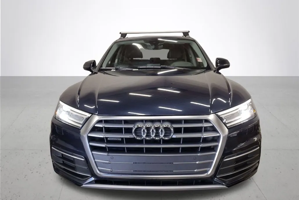 2020 Audi Q5 45 Premium photo 1
