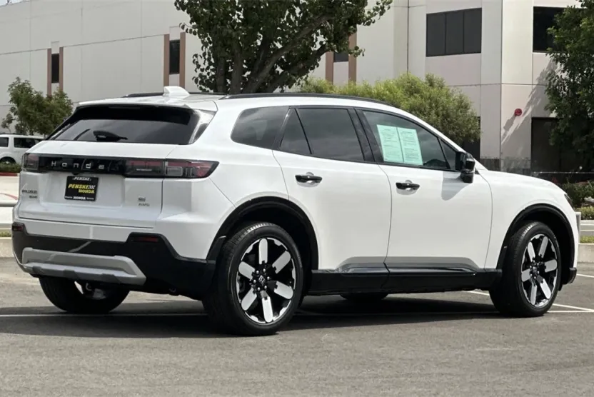 2024 Honda Prologue Elite Touring photo 1
