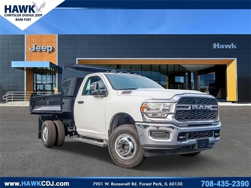 2024 Ram 3500 Tradesman photo 1
