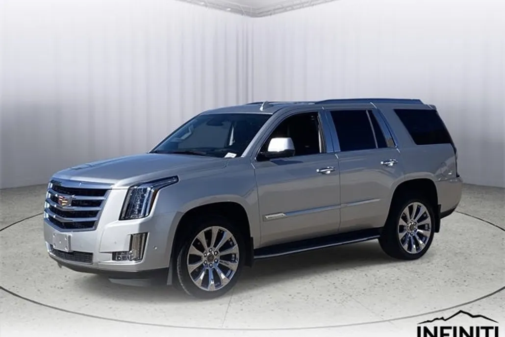 2020 Cadillac Escalade Luxury photo 1