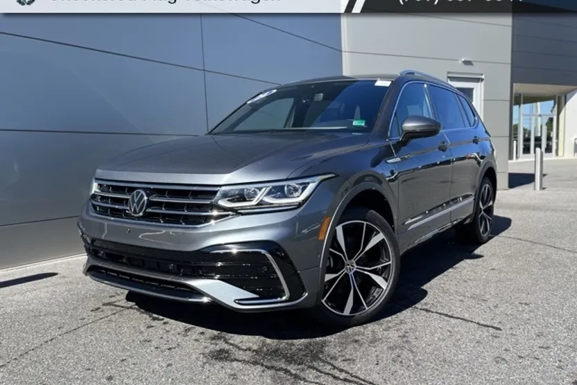 2024 Volkswagen Tiguan SEL R-Line Black photo 1