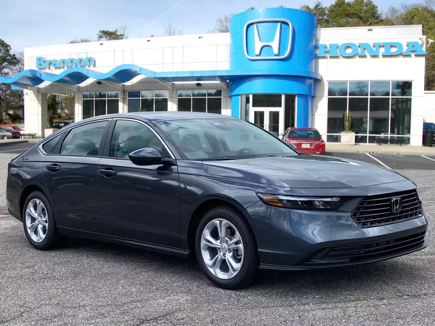 2025 Honda Accord LX photo 1