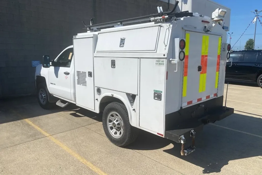 2015 Chevrolet Silverado 3500HD Work Truck photo 1