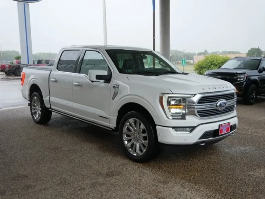 2022 Ford F-150 Limited photo 1