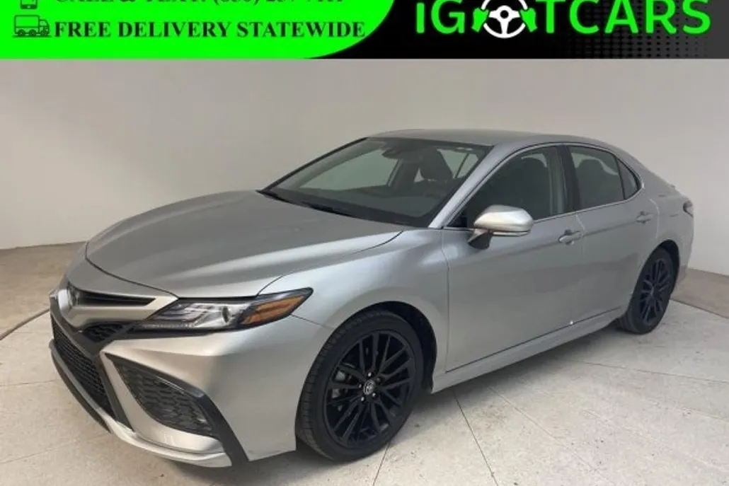 2023 Toyota Camry XSE photo 1