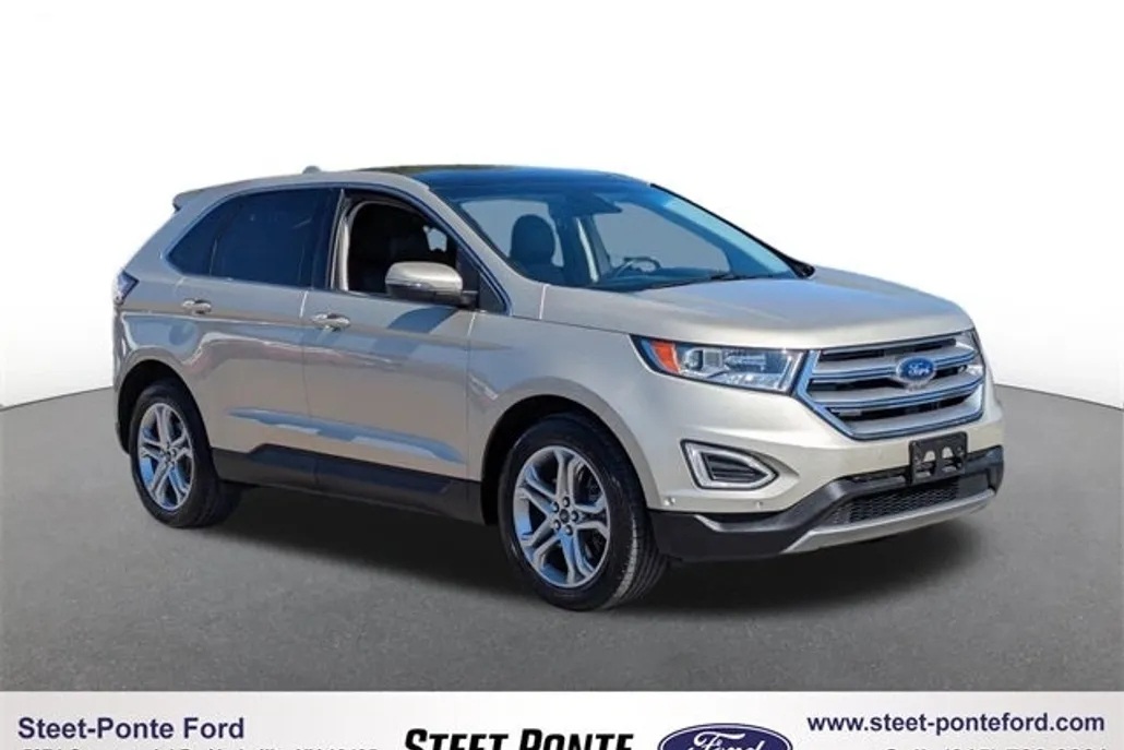 2018 Ford Edge Titanium photo 1