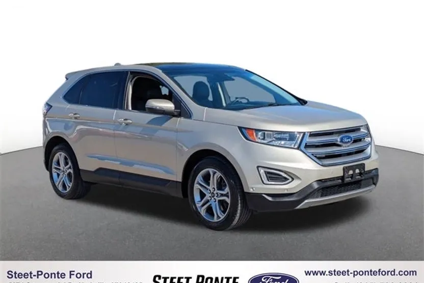 2018 Ford Edge Titanium photo 1