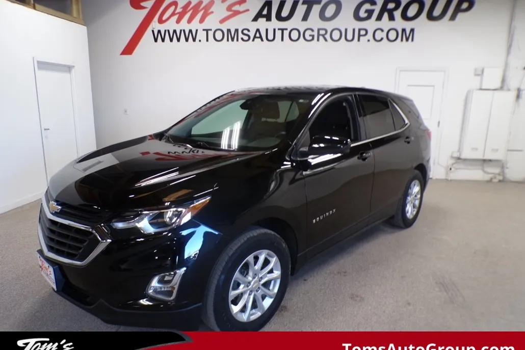 2020 Chevrolet Equinox LT photo 1