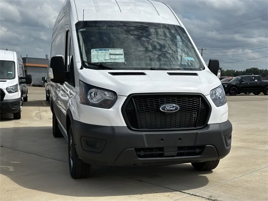 2024 Ford Transit photo 1