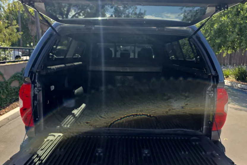 2014 Toyota Tundra SR5 photo 1