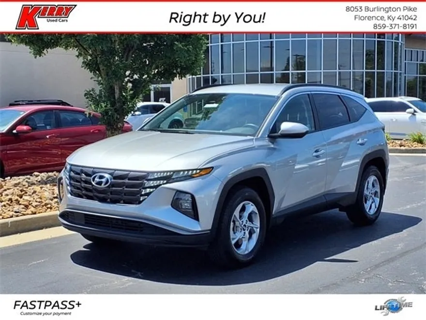 2024 Hyundai Tucson SEL photo 1