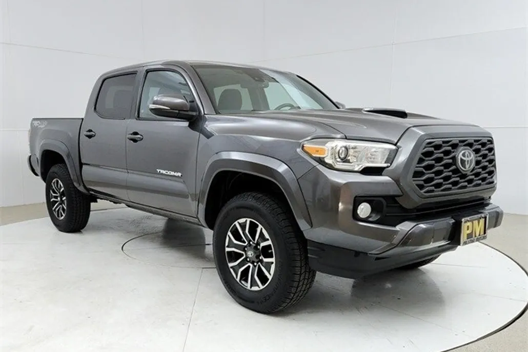 2020 Toyota Tacoma TRD Sport V6 photo 1