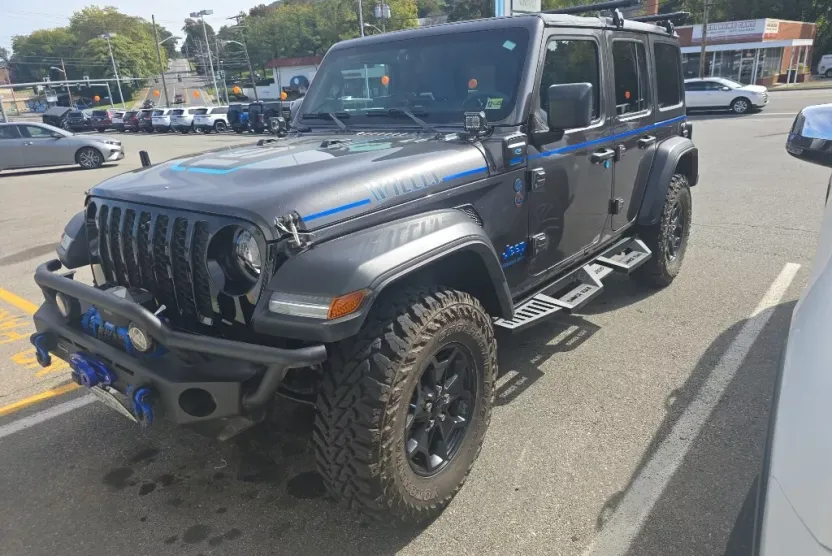 2023 Jeep Wrangler Willys 4xe Sport photo 1