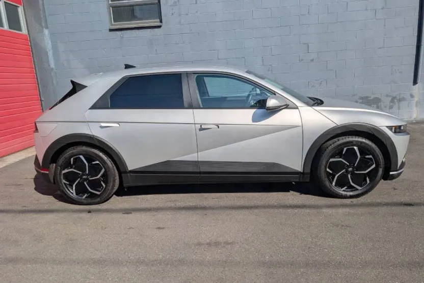 2023 Hyundai Ioniq 5 SEL photo 1