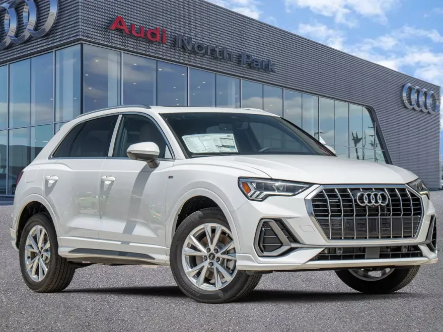 2025 Audi Q3 S line Premium Plus photo 1