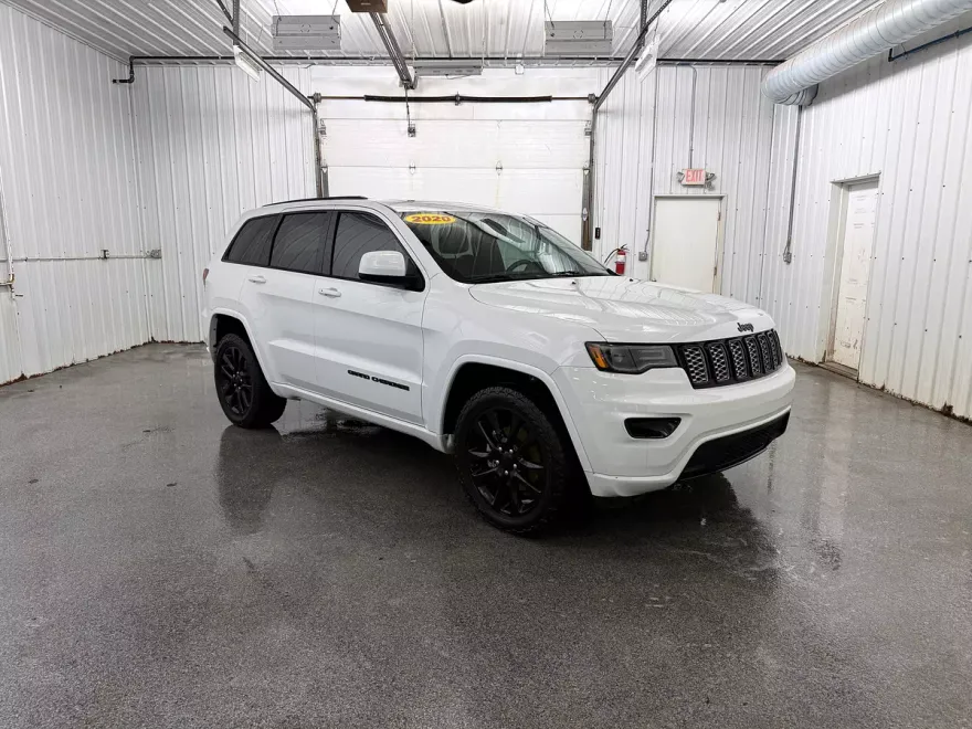 2020 Jeep Grand Cherokee Altitude photo 1